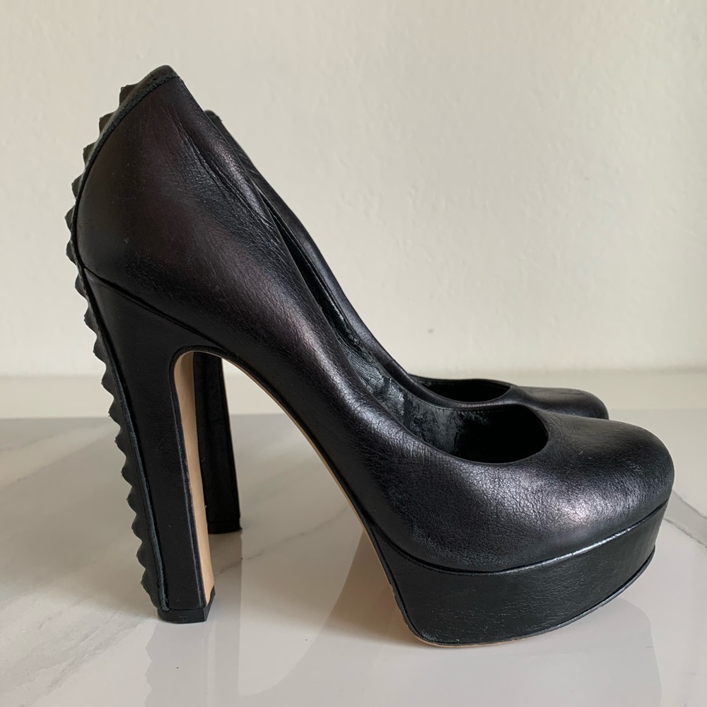 Vince Camuto Jasin Studded Black Heels Size 6
